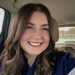 Meet your Posher, Cori